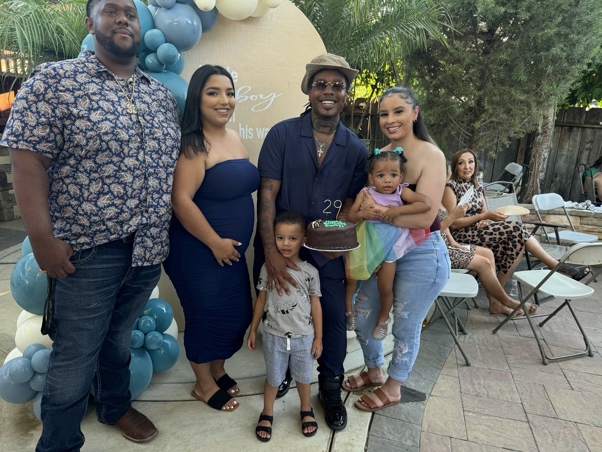 Booby Hammer tweet media