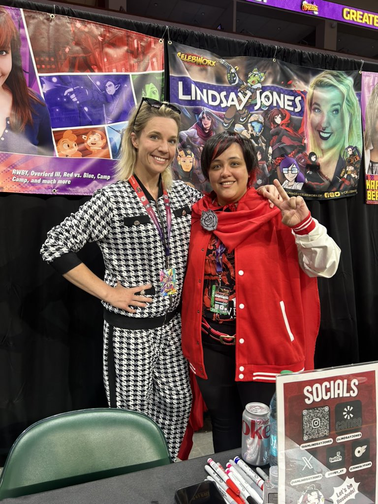 RedLikeRoses_'s tweet image. // BEST BIRTHDAY EVERRRRRR AAAAAAHHHHHH