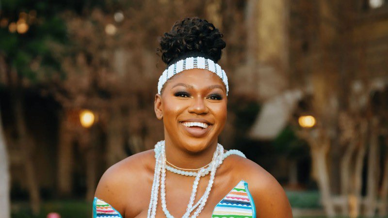 CeeNkuna's tweet photo. My first time watching this show but I can already see a strong character in her..she’s doing the most  #QueenModjadjiMzansi https://t.co/9l5YO2Q6ca