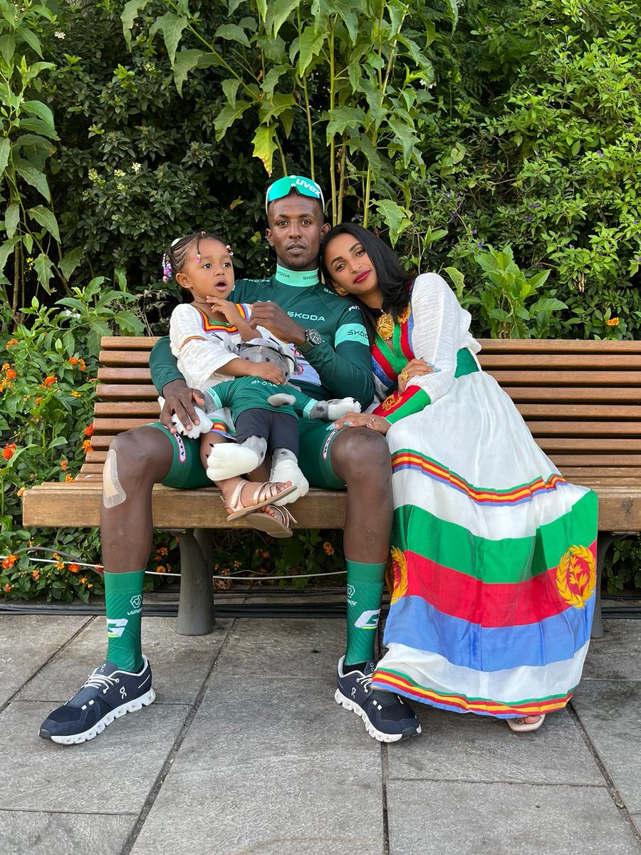 Congratulations Bini 💚🇪🇷 

You made Tour de France history