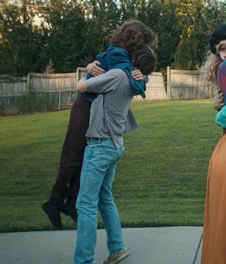 i wish i could have their relationship 🥹