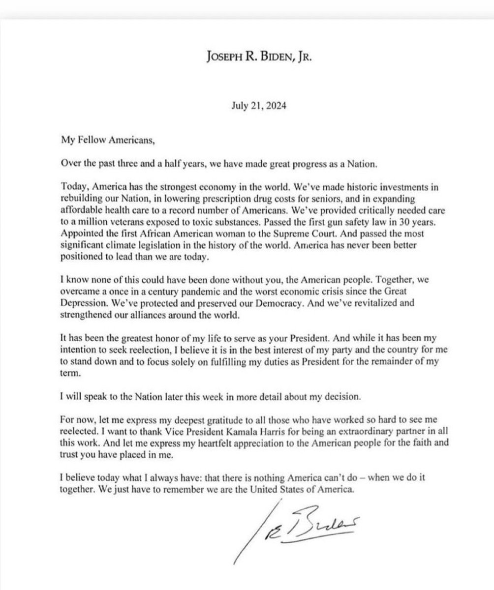 Joe Biden a sans doute le meilleur bilan d’un président américain démocrate depuis Truman (incomparablement meilleur que celui d’Obama). Réindustrialisation verte, soutien aux syndicats et aux salaires de la classe moyenne, investissement dans les infrastructures, économie au