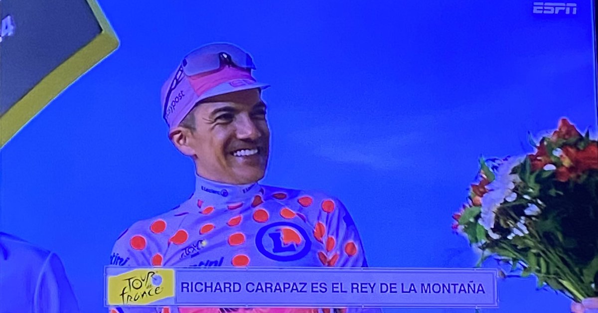 eldesam1's tweet photo. @Feramosa @mario_sabato @FedeCiclismoEcu @SantiagoRoseroC No les ha de dar la cara de felicitarlo por los dos premios del Tour  @FedeCiclismoEcu @aguschmer pilas @FunerariaAlach sus palabras https://t.co/fzXS2GSAIU