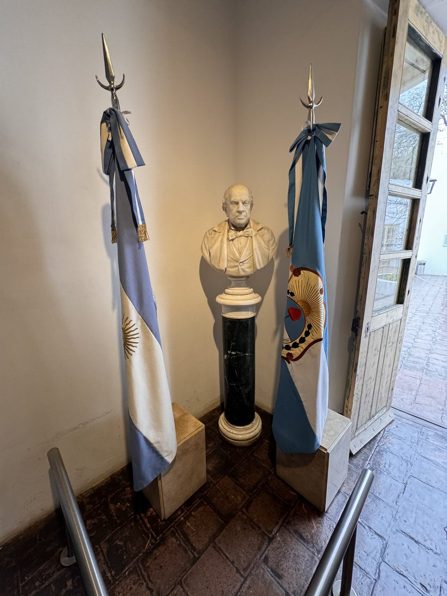 Sir Chandler Blog tweet media