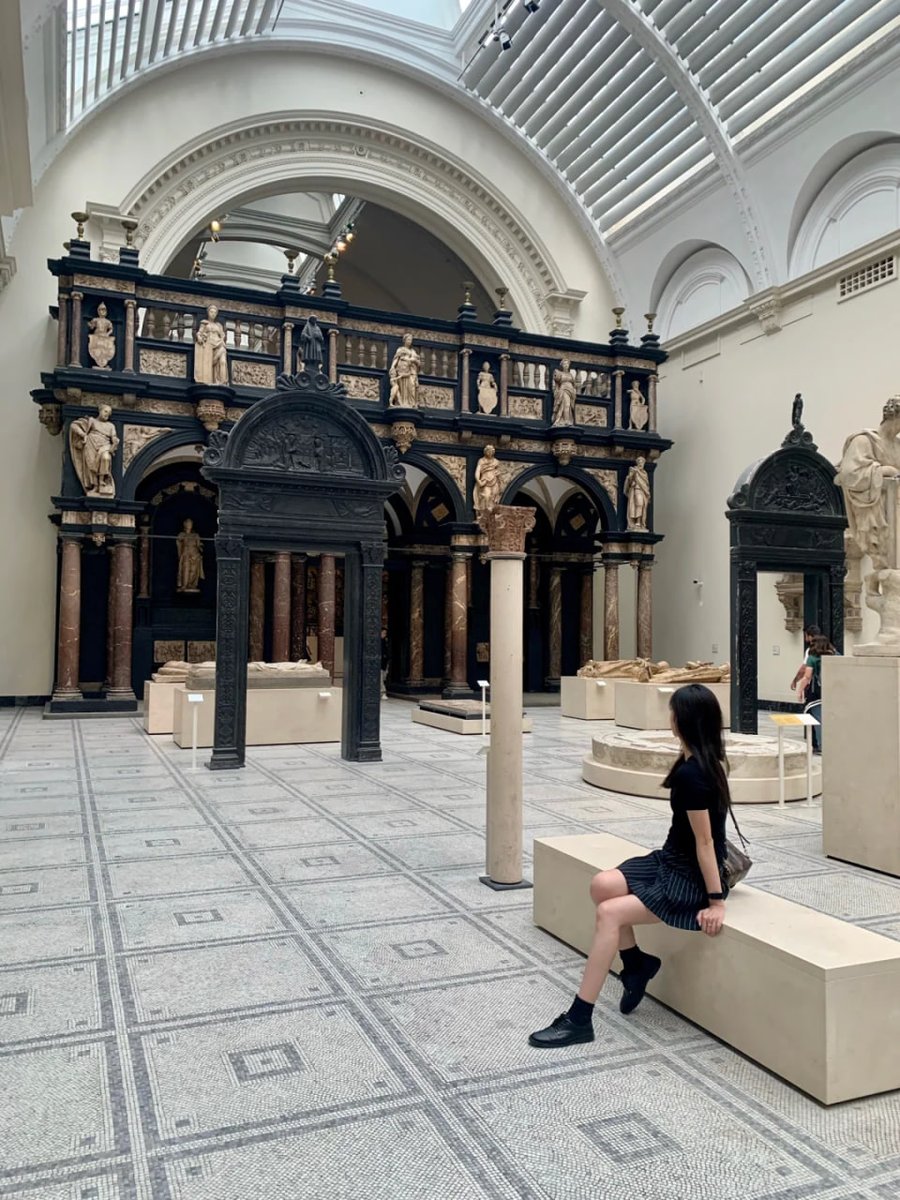 Freida59940148's tweet photo. I arrived at London's Natural History Museum today https://t.co/WSWpLhZWeg