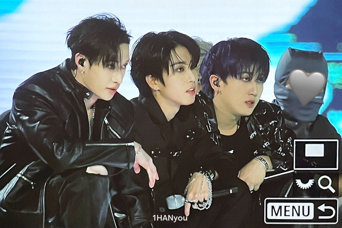 namchanhyung's tweet photo. 3RACHA TRIPLE K*LL 🧎‍♀️🧎‍♀️🧎‍♀️ https://t.co/UZmmD9vBYD