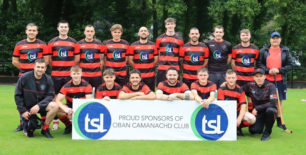 Cracking team photo from yesterday’s MacAulay Semi final, thanks to <a href="/StephenLawson52/">Stephen Lawson</a> 📸 

#WeAreTheObanCamanachd⚫️🔴