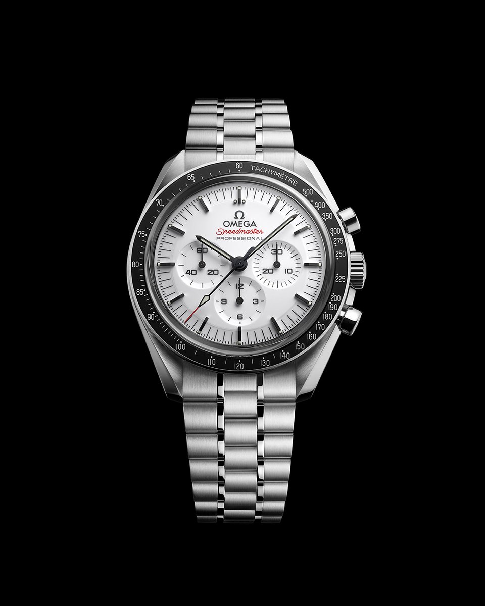 omegawatches's tweet image. The Speedmaster Moonwatch honours 55 years since the first mankind's giant leap,  a constant reminder of our greatest achievements. Two dials one enduring legacy. omegawatches.com/Moonwatch

#Speedmaster
#Moonwatch
