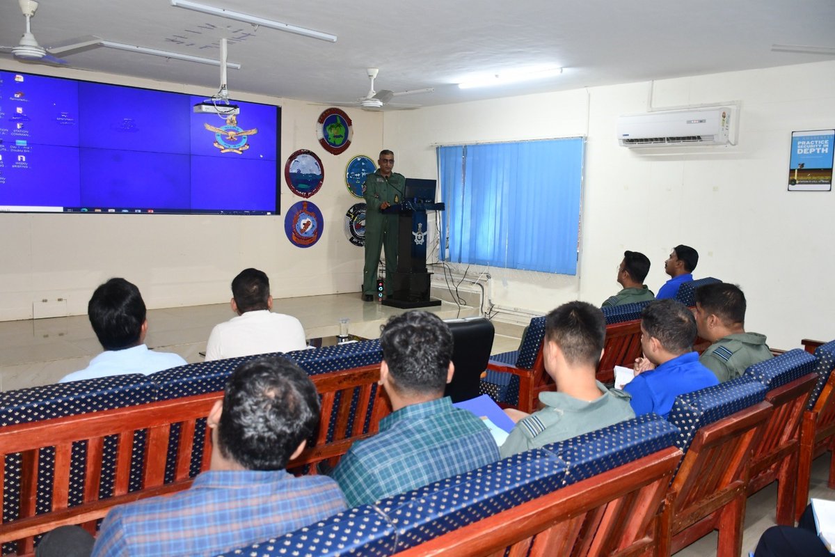 AN_Command's tweet photo. #ANC's Air Force Station Car Nicobar organized an outreach program to enhance aerospace safety awareness with local village heads in coordination with the civil administration. #IAFMCC #AirForceComponent #AFSCarnic #ANC https://t.co/21a2Qd7ETC