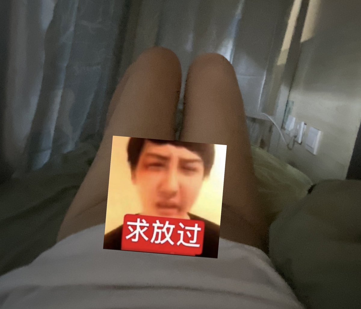 Buffer701296401's tweet photo. 你也穿白色入境 https://t.co/kGSff4u6Gi
