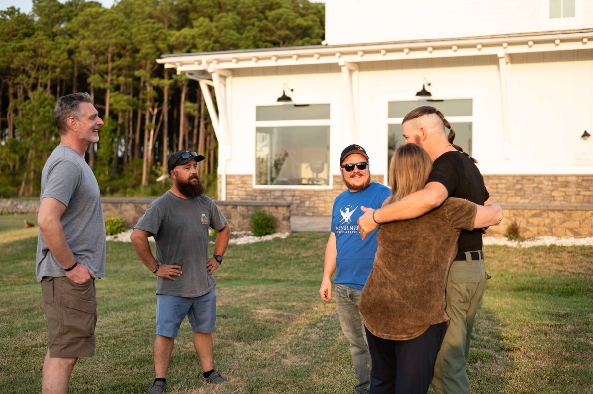 WarriorReunion's tweet photo. This weekend, we're at Patriot Point with the Gold Star Family of Marine LCpl Victor A. Dew and veterans of 3/5 who served with him. LCpl Dew was KIA on 10/13/2010 in Helmand Province. Sponsored by @GarySiniseFound, this reunion honors his legacy and reunites those who knew him. https://t.co/tg15uPc0bp