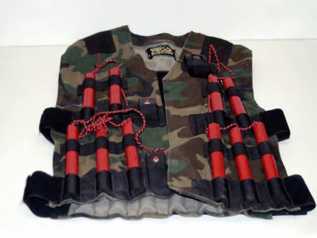 War_Analysts's tweet photo. #Alert 🚨
Today, Security forces conducted an Intelligence-based operation in the Orakzai area, adjacent to khyber district, in which 03 S`uicide jackets and explosives were recovered. https://t.co/egqUKc4AP4