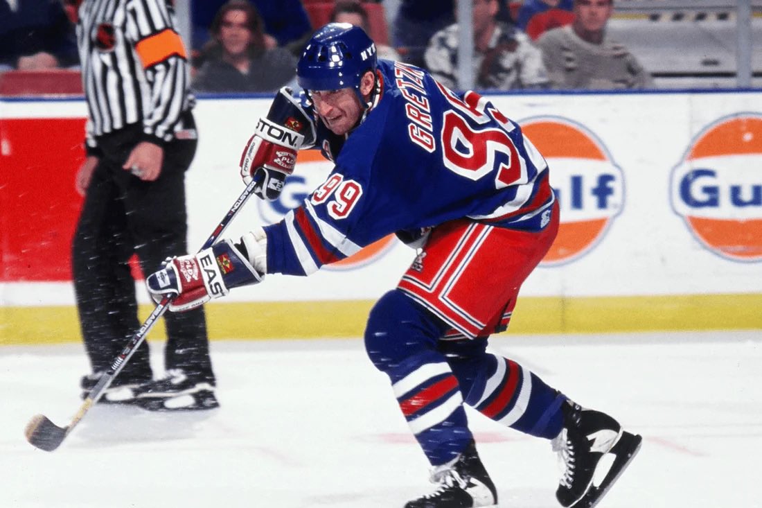 90s Hockey tweet media