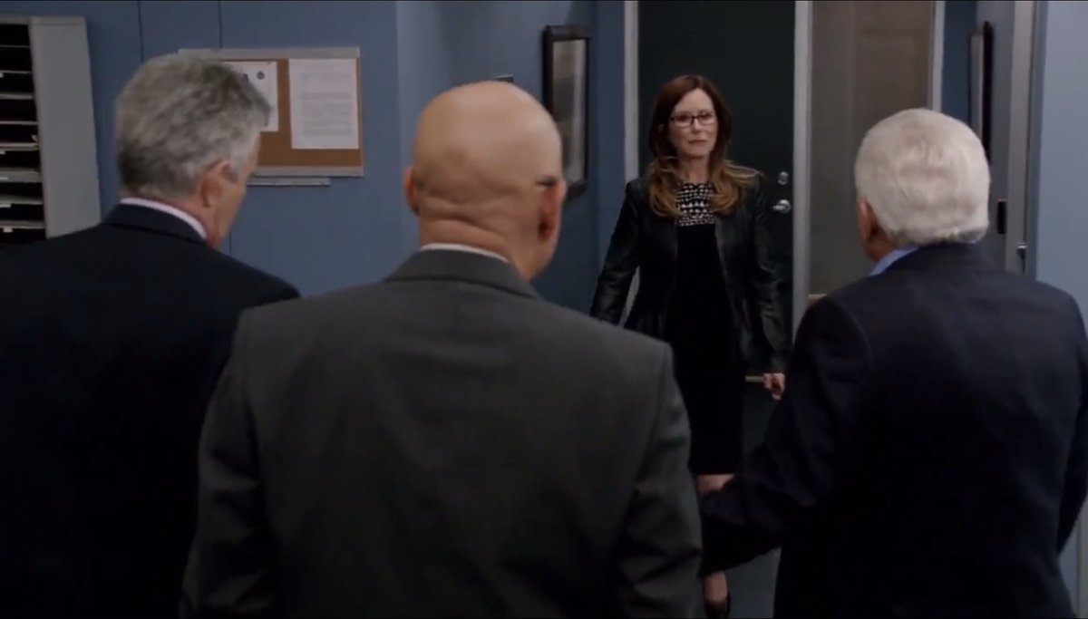 DHPLover's tweet photo. #OTD in 2014:
Provenza: βAh, Captain, we waited at the hospital till Julio's Mother got there, then we left.β
Sharon: βI'm still going. How is he?β
Mike: βHe's upset.β
Sharon: βFrom the pain?β
#MajorCrimes #TwoOptions https://t.co/dAmCe5fxht