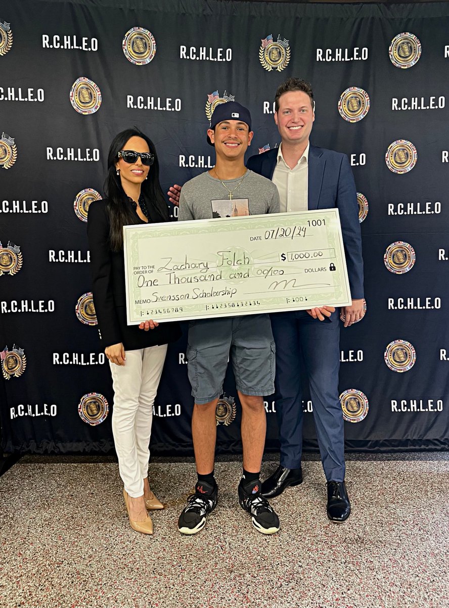 StayUNITEDTweet's tweet photo. Congratulations to Zachary Folch, a graduate of North Rockland High School and incoming student at Dominican University, on his selection as a Svensson Scholarship for Student Leaders recipient. https://t.co/vm1TRNT676