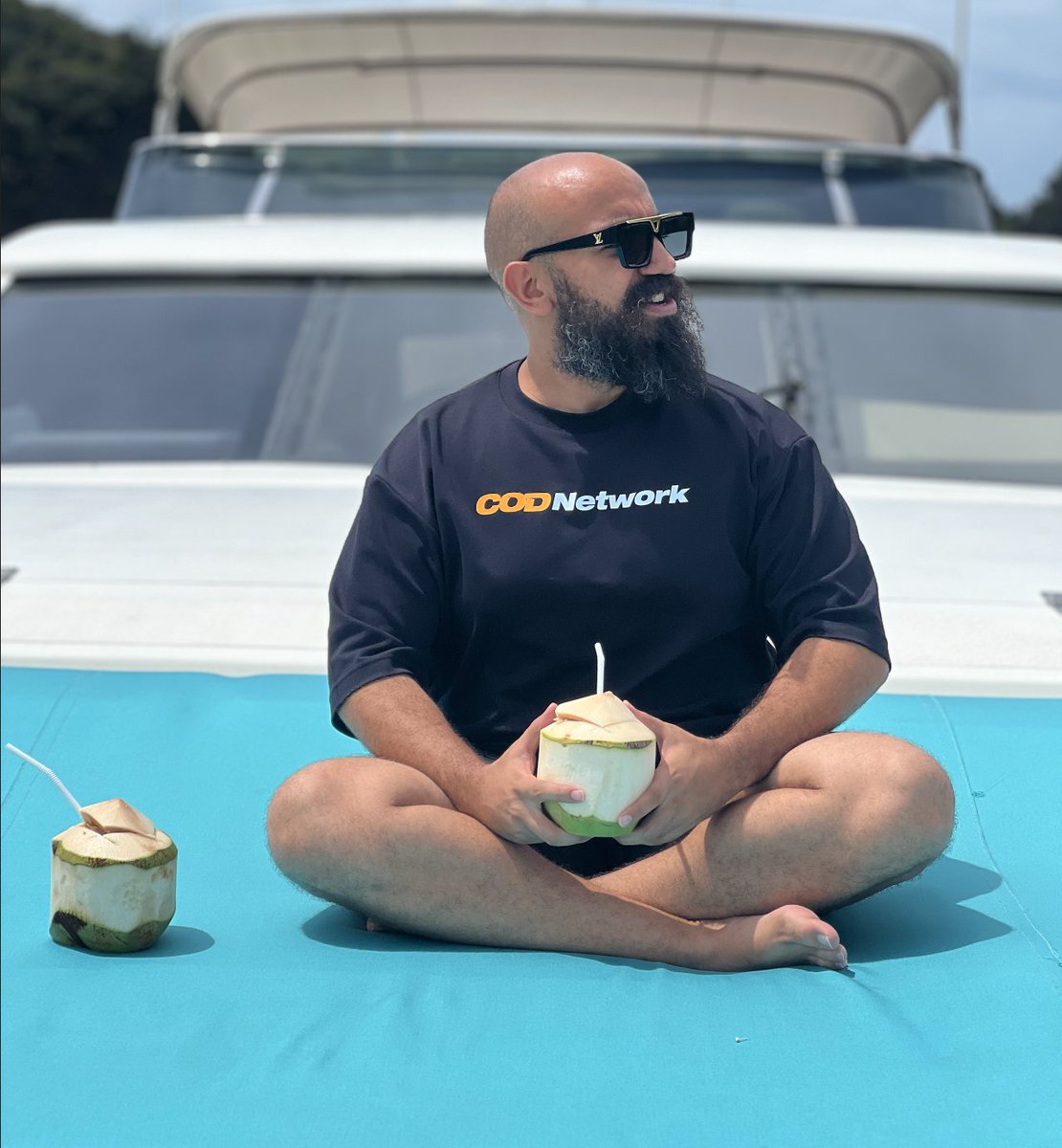 Simo Life tweet media