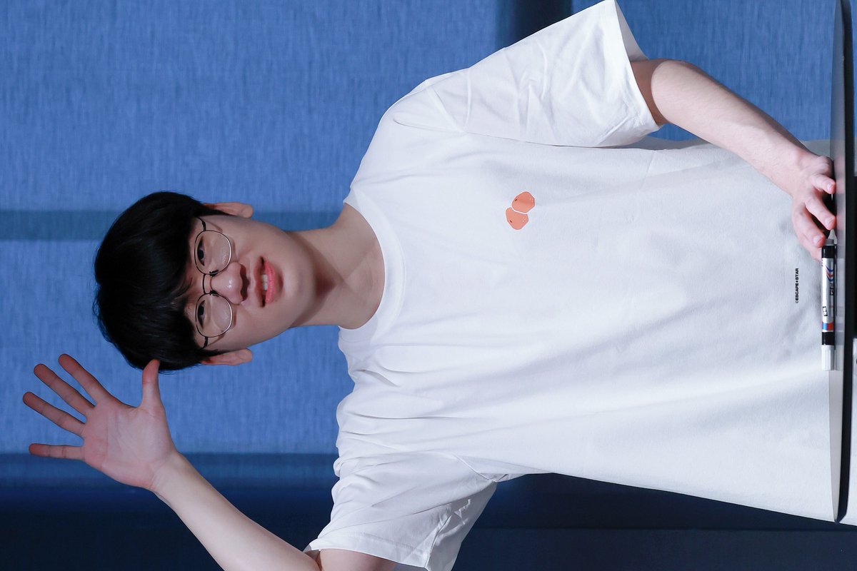 EscapeStar_'s tweet photo. 도란아 생일 축하해여
건강하고 행복하고 힘내렴
항상 응원할게여🩵
#Happy_Doran_Day 
#Doran #도란 https://t.co/LhnKJ4om1c