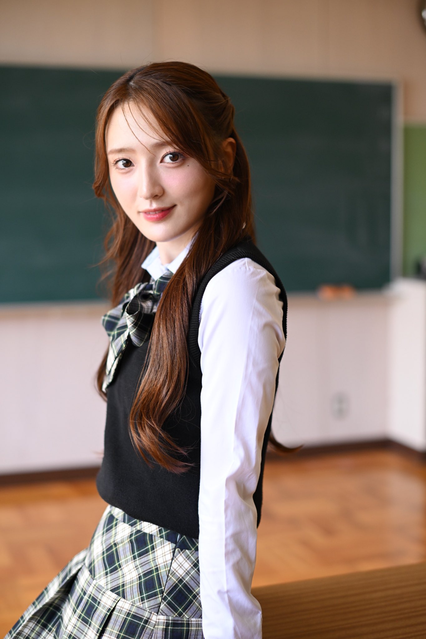 GTBQeYyaIAEnmK6?format=jpg&name=large