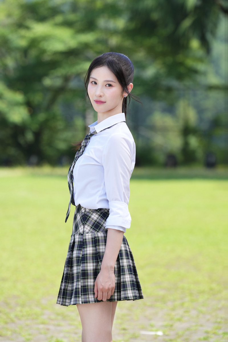 UNICODE 1ST SINGLE “HELLO WORLD ” Solo Concept Photo #MIO #ミオ