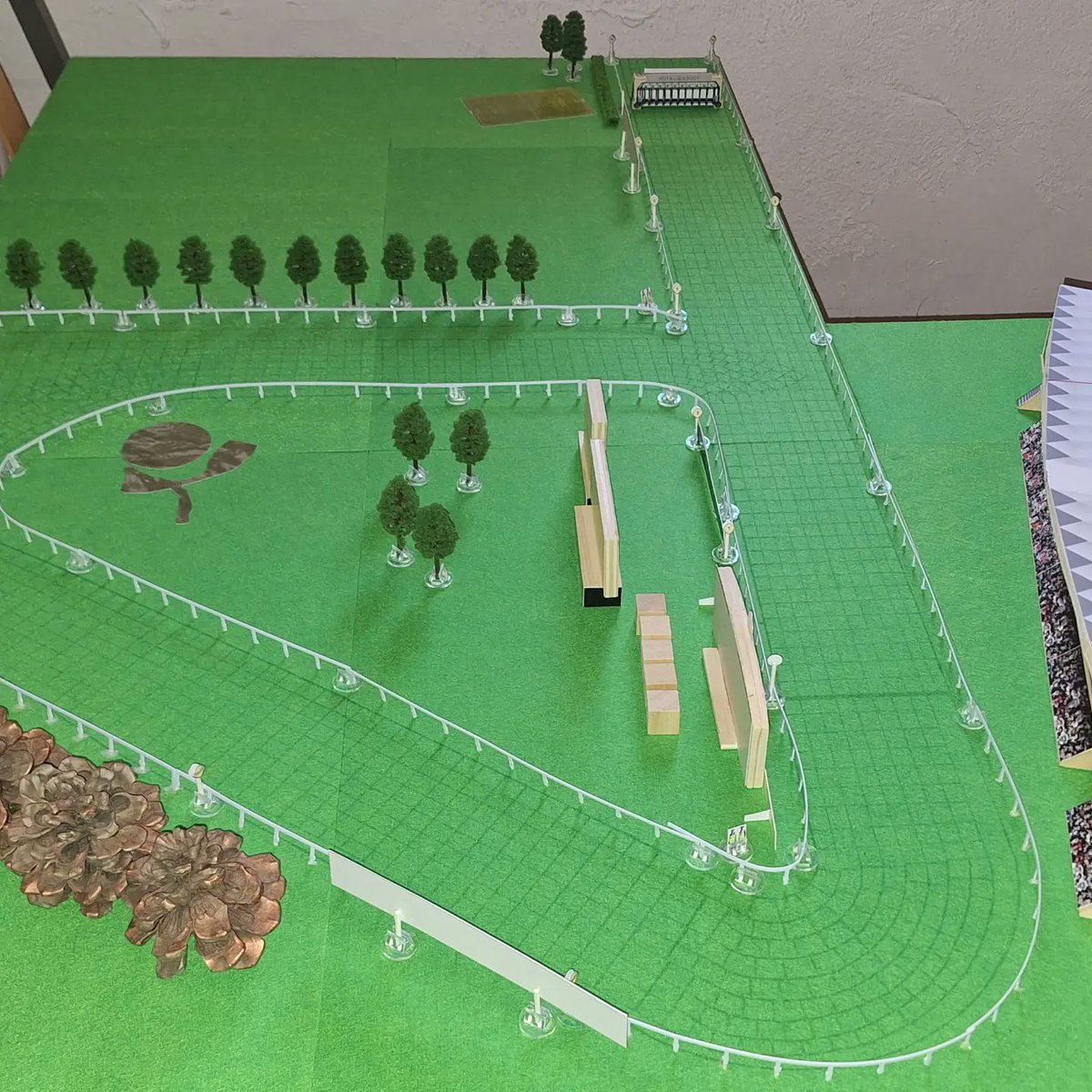 Sharppractice_'s tweet photo. Ascot Racecourse Table para TurfMaster @RoyalAscot @Ascot @JugamosOtra @BoardGameGeek @WHR https://t.co/fl0l6yyfIH
