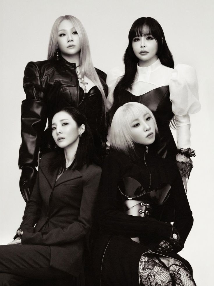 baesdolls's tweet image. for the first time in history, yg entertainment now has 3 ACTIVE GIRL GROUPS 

2nd gen: 2NE1
3rd gen: BLACKPINK 
5th gen: BABYMONSTER 

THIS ICONIC TRIO.