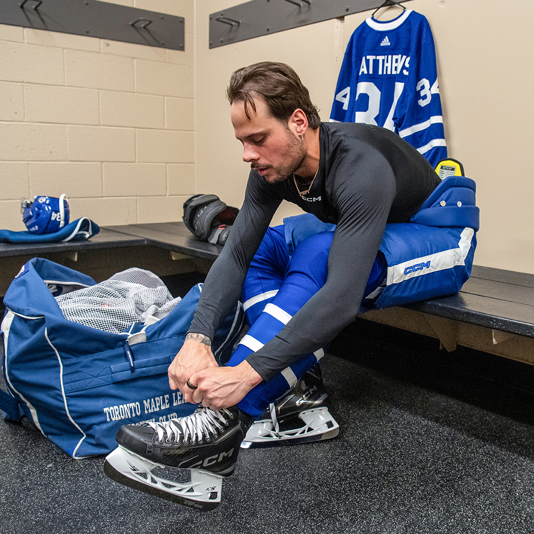 Ice Locker tweet media