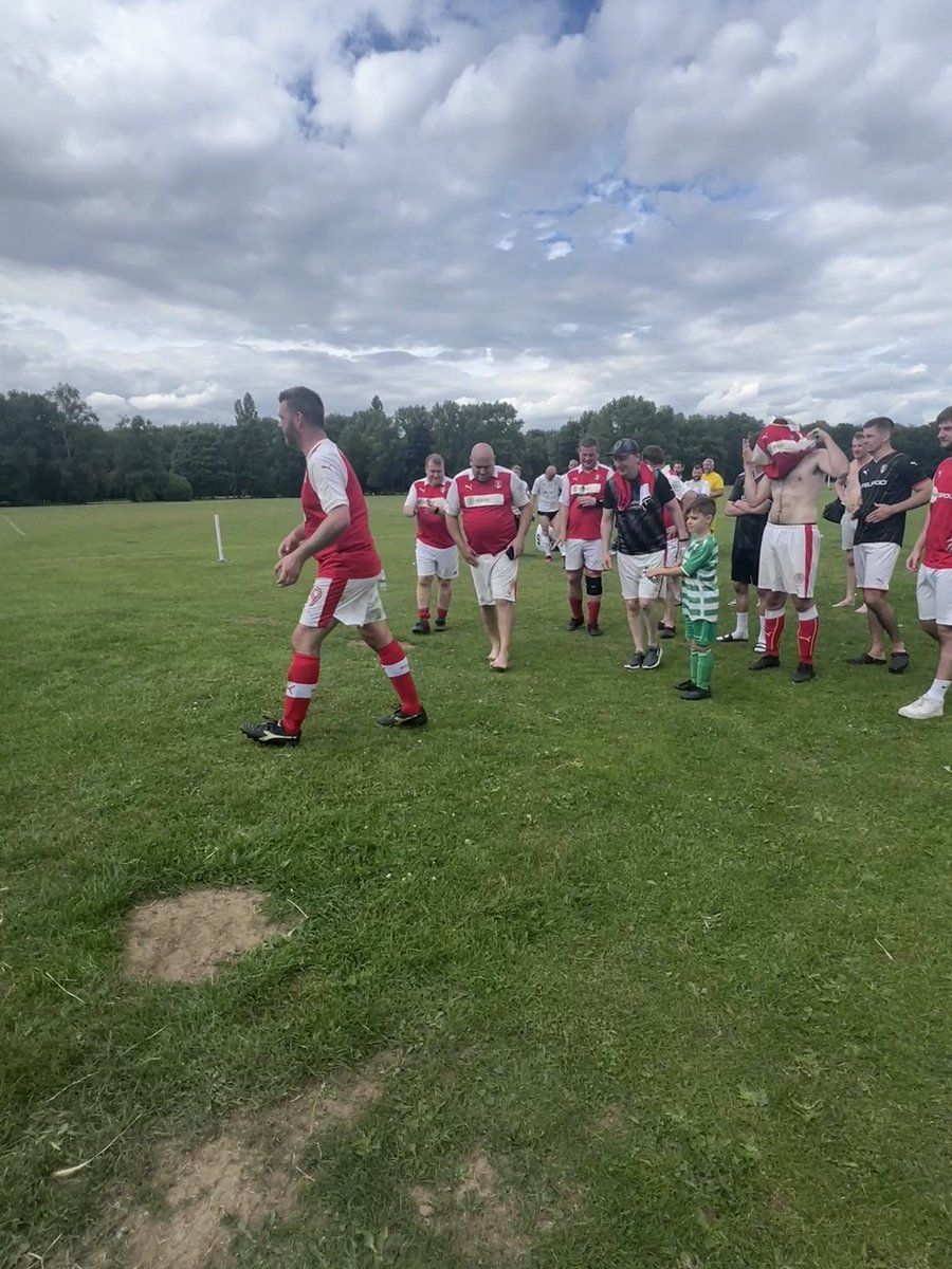 Internet Millers tweet media