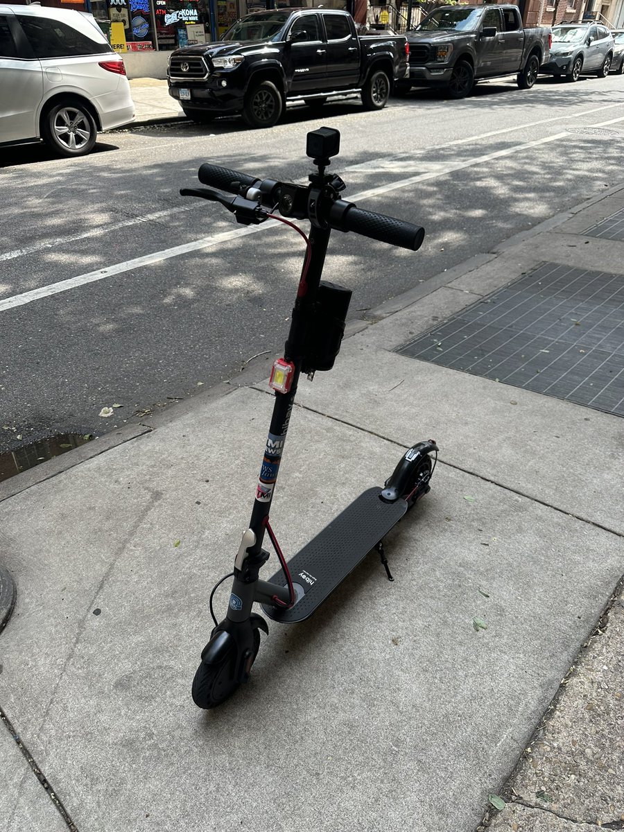 ERiderPhilly's tweet photo. #escooter added #safety and protection from drivers and crime. #helmet #handlebar #cam #camera #recording #wifi https://t.co/Ae1jgE5Sey