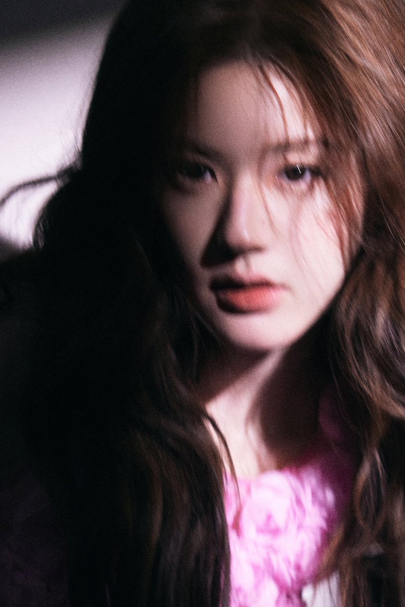 Zhao Lusi Graphic tweet media