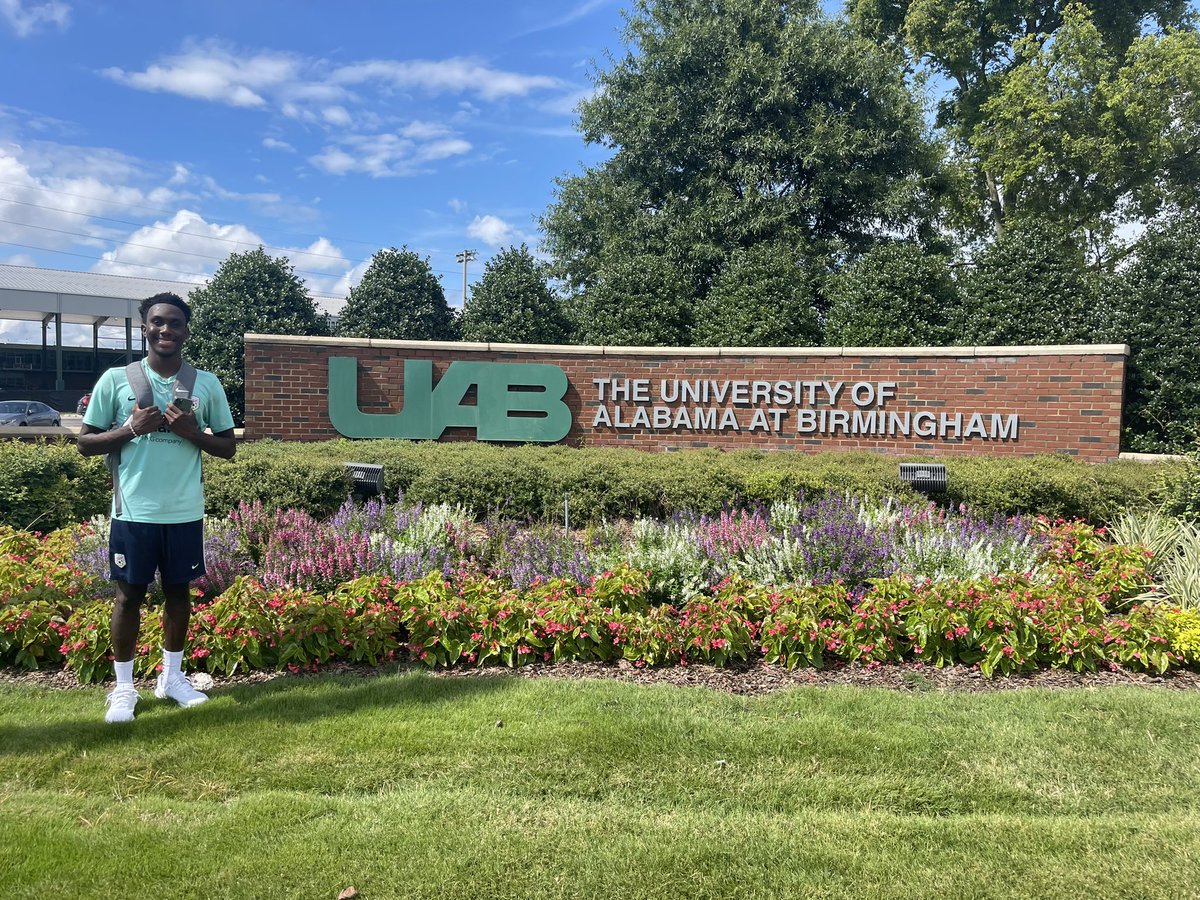 MrsBholaMedlow's tweet photo. Summer is dwindling and so are our camps. Can’t wait to see where @JacksonStubbs4 ends up! Whoever gets him will be getting a phenomenal student and a stellar athlete! 

@RiseSoccerClub 
@UAB_MSOC 

#4point0GPA #top6percent #2025 #ECNL #recruitRandle #RiseSC https://t.co/TH2UEXvQkr