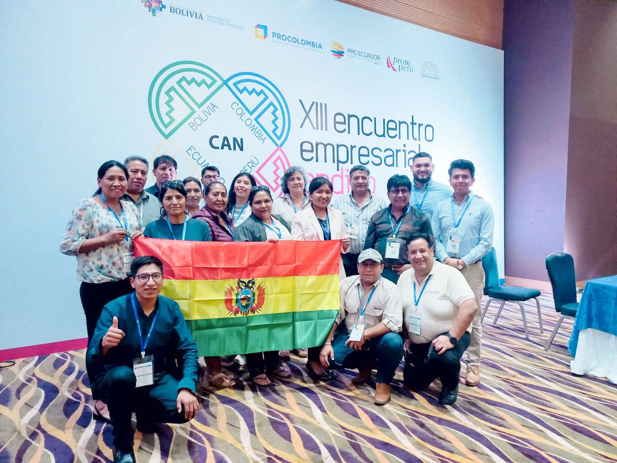 MRE_Bolivia's tweet photo. Nota de Prensa | Bolivia cumple una destacada participación en el XIII Encuentro Empresarial Andino
🔗 https://t.co/QTAeCNzWxX

#DiplomaciaDeLosPueblos
#PorLaVida
#UnidosRumboAlBicentenario https://t.co/XtoQNjatZy