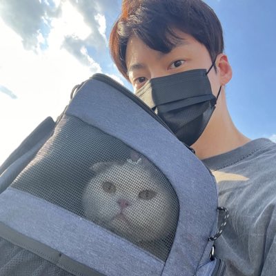 levihudson_'s tweet photo. #NewProfilePic https://t.co/DDgcAVTMOF