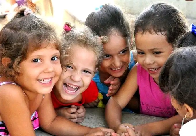 "Porque los niños son los que saben querer" como dijera nuestro Martí, para ellos muchas felicidades en su día!!! 

#felizdiadelniño 
#Cuba