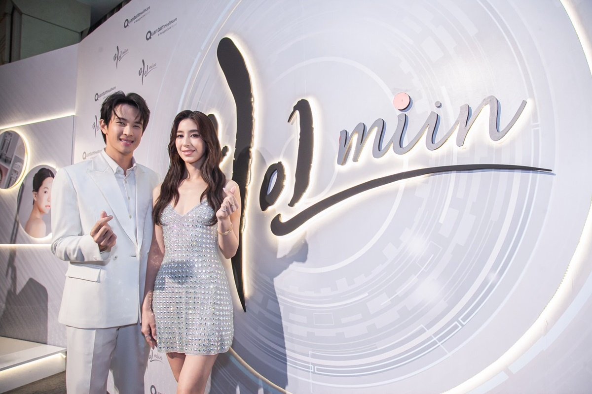 ANiceEnt's tweet image. ควอนตั้ม เฮลท์แคร์ (ไทยแลนด์) จัดสัมมนาเชิงวิชาการ เผยเทคโนโลยีสุดล้ำใหม่ล่าสุด “NEW MIIN Laser” เคลียร์จบ ลบปัญหาผิว!

🔗anice-entertainment.net/%e0%b8%84%e0%b…

#เจมส์มาร์ #Jamesma
#มิ้นต์ชาลิดา #mint_chalida
#MIINWorkshop