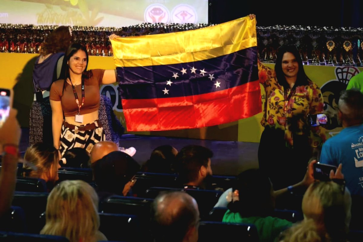 ¡Son la luz y la esperanza!

Venezuela brilló de la forma más hermosa, nuestros niños y niñas se destacaron en el campeonato mundial de cálculo mental “Aloha Mental Arithmetic 2024”, que se llevó a cabo este sábado en el Parque de Atracciones de Madrid, España.

<a href="/NicolasMaduro/">Nicolás Maduro</a>