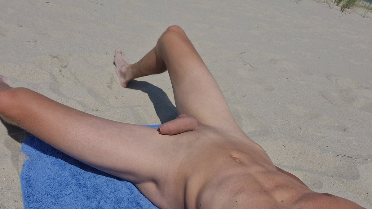 Welke twink wil met me mee