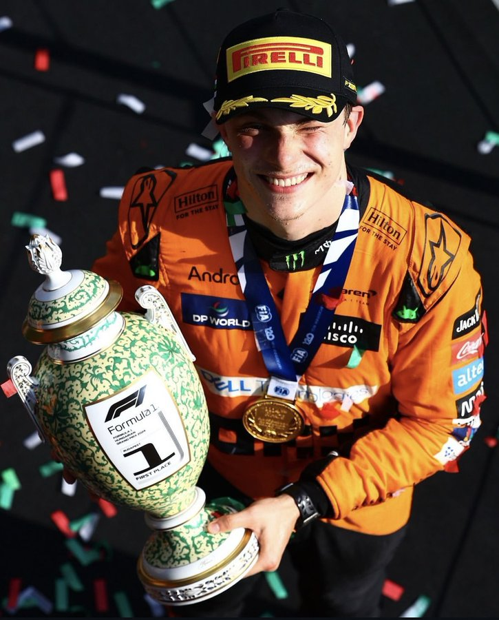 ᴏꜱᴄᴀʀ ᴘɪᴀꜱᴛʀɪ tweet media