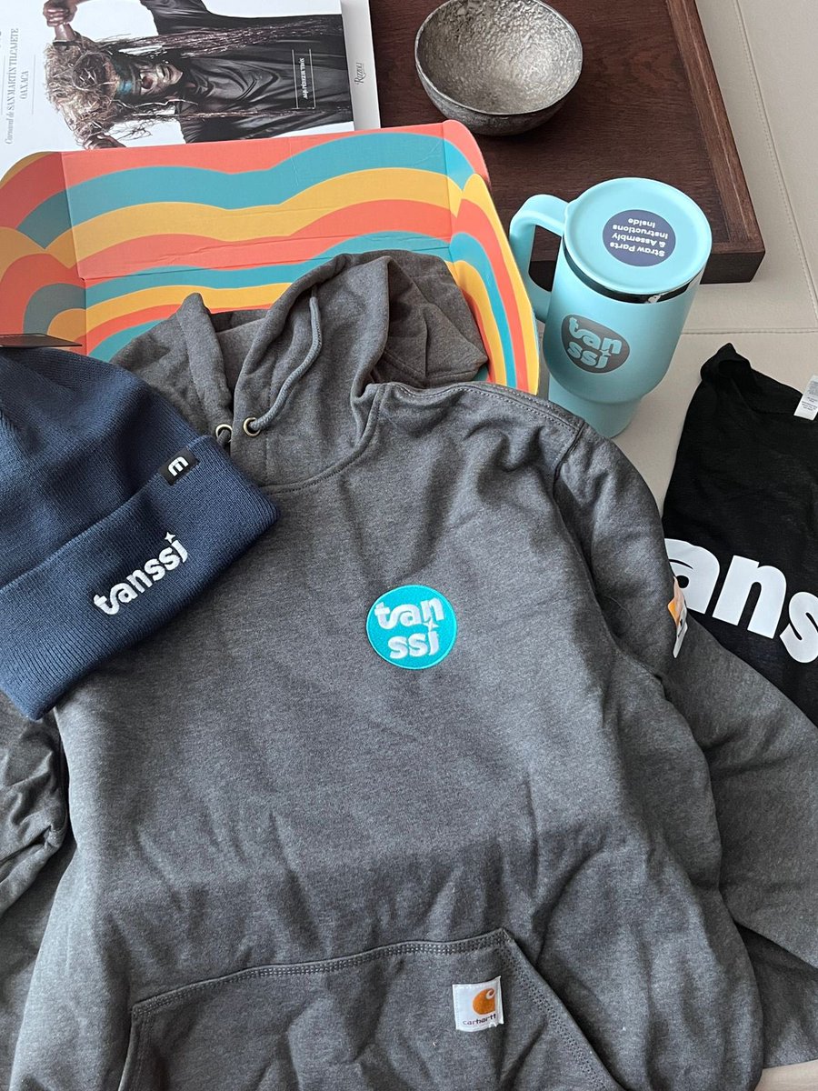 Quieren un pack de Tanssi como este? 

Voy a regalar 3. 

Solo tienen que:

- Seguir a <a href="/tanssiespanol/">Tanssi Network | Español</a> 
- Like y RT a esta publicación
- Dejar comentario en el video de YT que dejo abajo