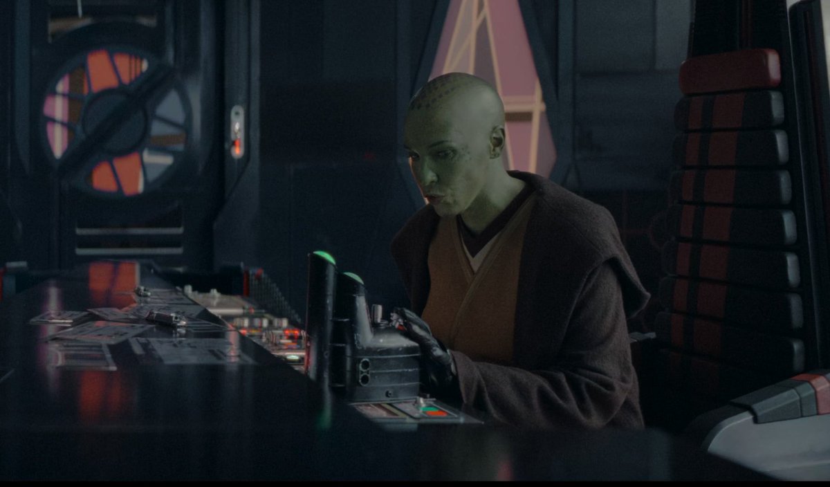 Star Wars Holocron tweet media