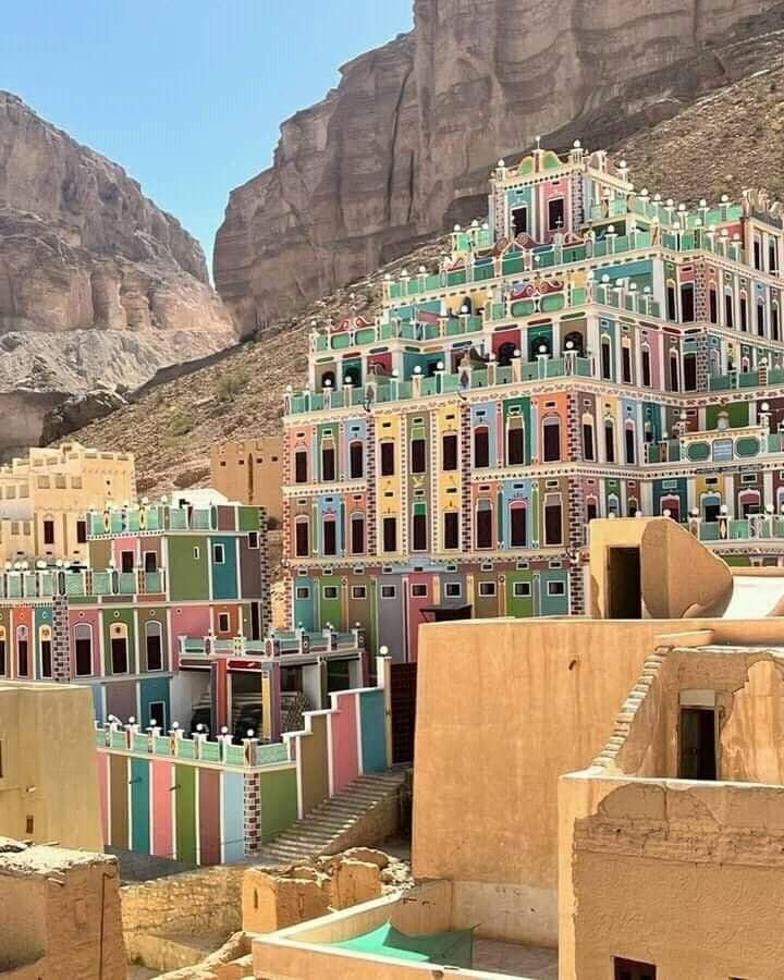 sharf2024's tweet photo. الفن اليمني المعماري https://t.co/CrUt9g5N0x