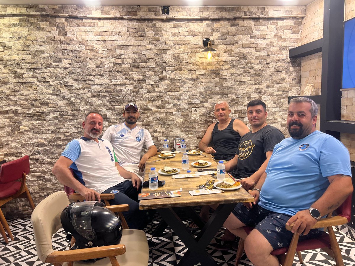 Bizi bugün Dörtyol'da ağırlayan Grup üyemiz <a href="/CelebiogluTarik/">Tarik ÇELEBİOĞLU</a> kardeşimize Çok teşekkür ederiz 
<a href="/alpaslan0160/">Hakkı Alpaslan ÇELEBİOĞLU</a> 
<a href="/bersin001/">sinan çolak</a>
<a href="/sedatyldz147851/">sedat yıldız</a>