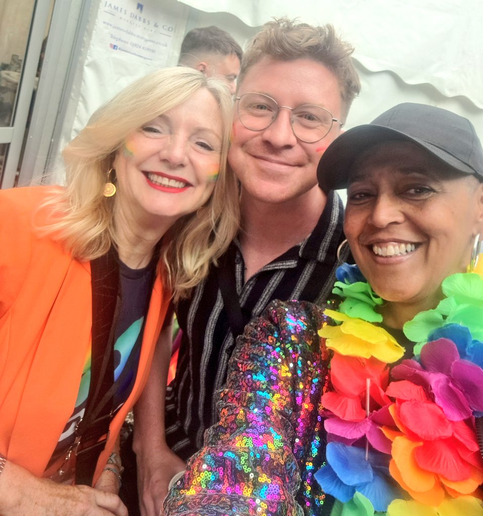 DeputyMayorPCWY's tweet photo. Happy @LeedsPride https://t.co/kqp3NtSH53