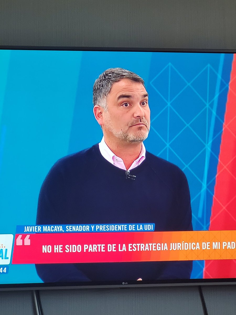 En medio de todas sus palabras donde defiende lo indefendible respecto a la situación  de su padre abusador. Dice: Lo grabaron sin su consentimiento... osea se queja de que las víctimas hayan grabado como fueron abusadas..
#macayaabusador