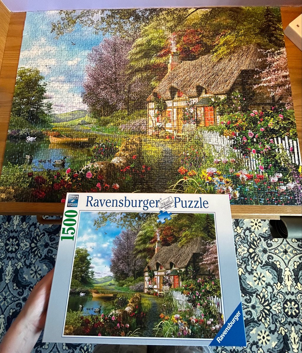 HaziKat's tweet photo. Just finished this beautiful puzzle which I received from a friend for my birthday. It’s the first 1500 piece I’ve ever tried & was a real challenge. I’ve been doing the 1000’s too quickly & I can’t recommend this one enough. Blossom & thatch proved SO hard. #BestPresent #Puzzle https://t.co/mIXAW5z8xc