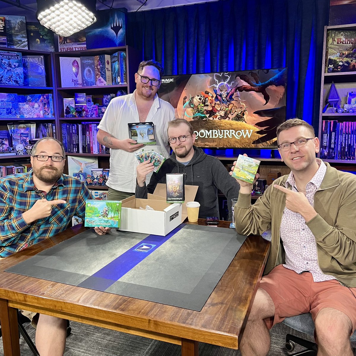 Y’all wanna see some extremely cute humans play with some extremely cute Magic cards? Well good news, we’re live with the Bloomburrow Pre-PreRelease!

6 rounds of #MTGBloomburrow sealed gameplay action, and some excellent prizes to give away!
#MTGPartner twitch.tv/loadingreadyrun