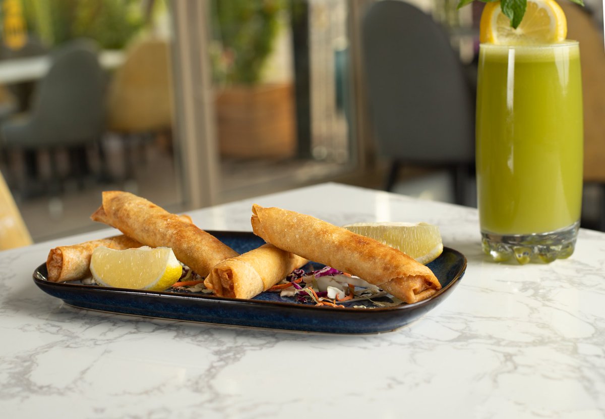 سبرينق رول مقرمشة لذيذة وحشوتها غنيه 🤤

#بهار_الهند