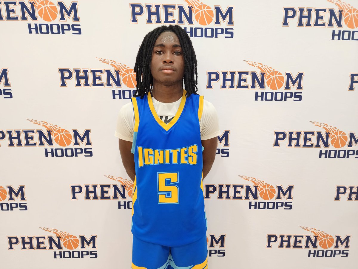 Phenom_Exposure tweet media