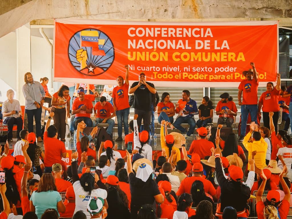Nuestra primera conferencia nacional de la unión comunera 
Ni cuarto nivel ni sexto poder 
!todo el poder para el pueblo!