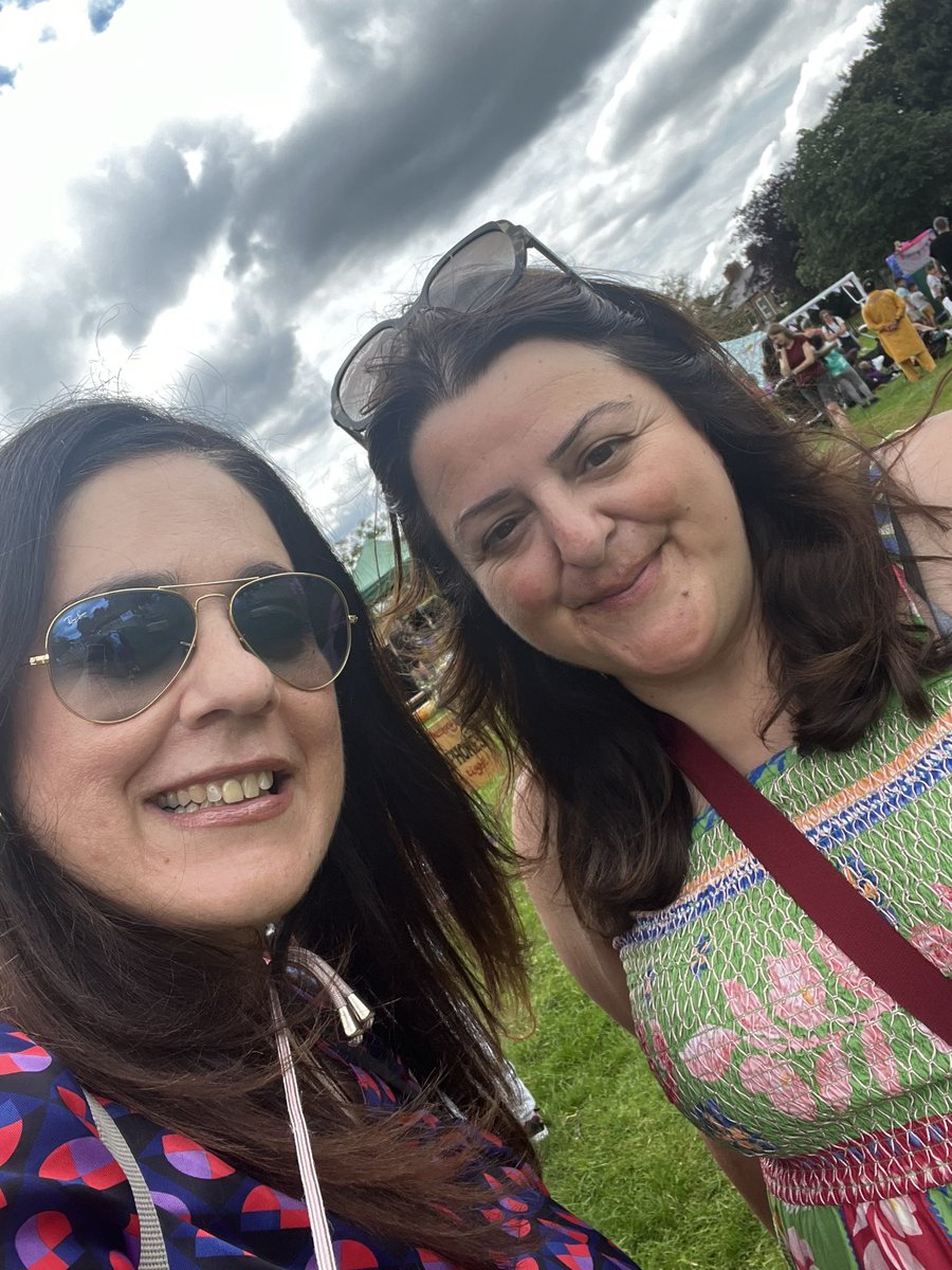 Peray Ahmet tweet media