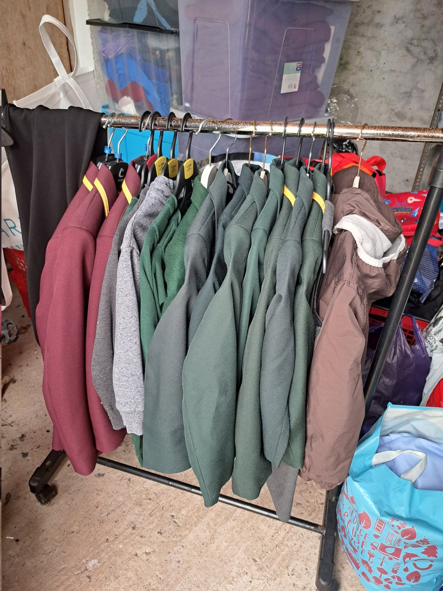 sshsparents's tweet photo. Our 1st school uniform swap and collect day is on Sat 27th July at St Francis church hall, Auchenbothie Road, Port Glasgow.

We have have had loads of generous donations so far. 

Please come along and see if there is anything that your family can use for the school year ahead. https://t.co/mjwr02VG7H